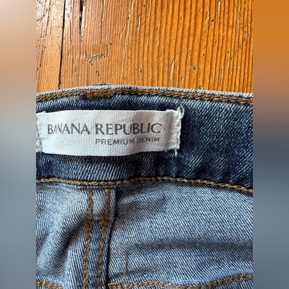 Banana republic premium denim. - Picture 3 of 9
